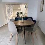 Family Tauchen
