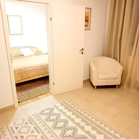 Apartment Family Tauchen